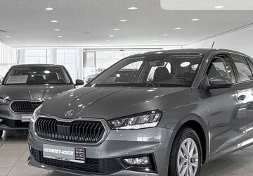 Skoda Fabia 57.445 km 14.740 &euro; Bremen 28207