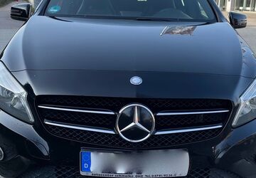 Mercedes-Benz A 180 130.000 km 12.450 &euro; Bremen 28213
