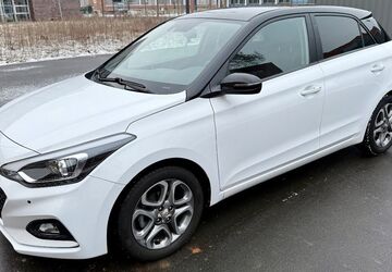 Hyundai i20 77.300 km 10.500 &euro; Bremen 28215