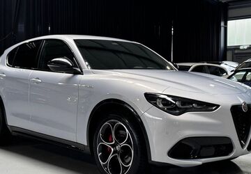 Alfa Romeo Stelvio 46.000 km 36.490 &euro; Grasberg 28879