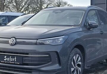 VW Tiguan 9.000 km 37.550 &euro; Wallhöfen bei Bremen 27729