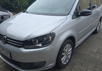 VW Touran 232.413 km 5.900 &euro; Bremen 28197