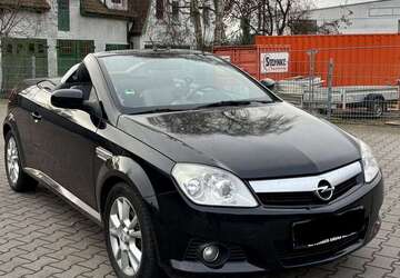 Opel Tigra 113.344 km 2.500 &euro; bremen 28757