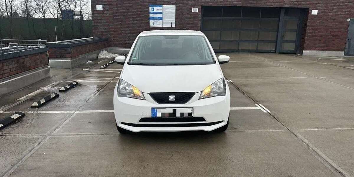 Seat Mii 73.200 km 7.000 &euro; Bremen 28357