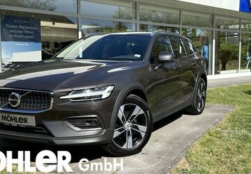 Volvo V60 Cross Country 37.900 km 34.850 &euro; Bremen 28357