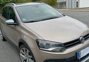 VW Polo 210.000 km 5.650 &euro; Bremen 28199