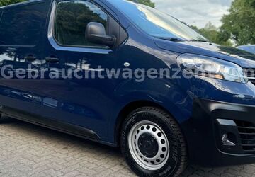 Opel Vivaro 200.000 km 9.990 &euro; Bremen 28207