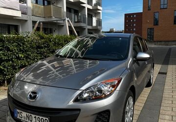 Mazda 3 231.925 km 8.900 &euro; Bremen 28217