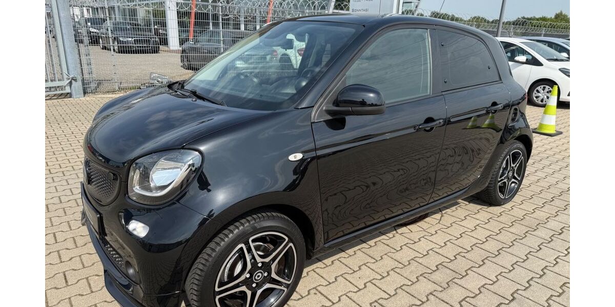 Smart ForFour 43.678 km 17.950 &euro; Achim 28832