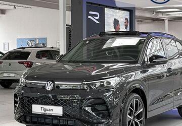 VW Tiguan 1.250 km 54.850 &euro; Bremen 28207