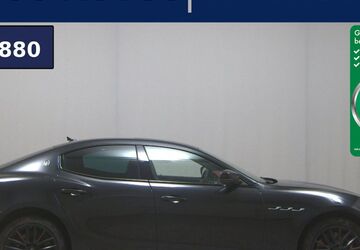 Maserati Ghibli 81.390 km 29.480 &euro; Bremen / Arsten 28279