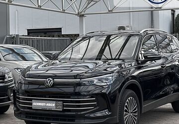 VW Tiguan 20.560 km 46.890 &euro; Bremen 28757