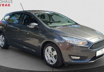 Ford Focus 98.000 km 8.990 &euro; Osterholz-Scharmbeck 27711