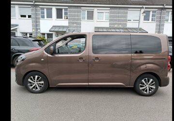 Toyota Proace (Verso) 79.000 km 29.900 &euro; bremen 28279