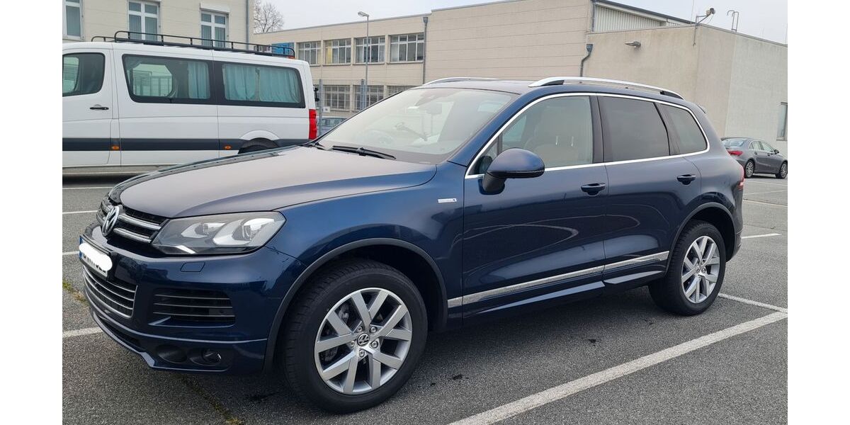 VW Touareg 235.000 km 15.400 &euro; Bremen 28325
