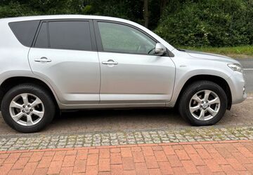 Toyota RAV 4 179.000 km 8.999 &euro; Bremen 28355