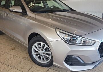 Hyundai i30 60.645 km 12.750 &euro; Bremen 28259