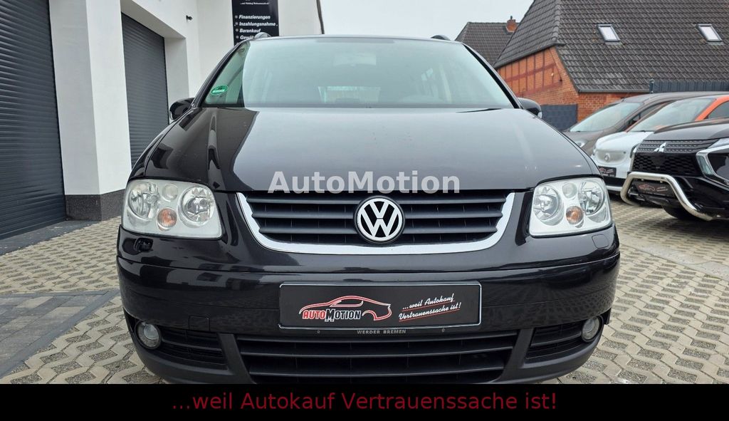 VW Touran 279.000 km 2.290 &euro; Langwedel 27299