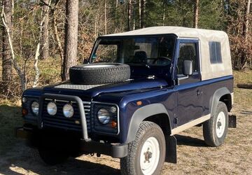 Land Rover Defender 181.000 km 25.990 &euro; Thedinghausen 27321