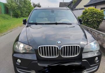 BMW X5 267.000 km 13.500 &euro; Bremen 28239