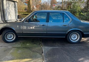 BMW 735 121.500 km 13.900 &euro; Bremen 28211