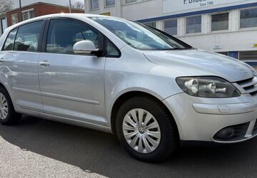 VW Golf 156.000 km 3.490 &euro; Bremen 28329