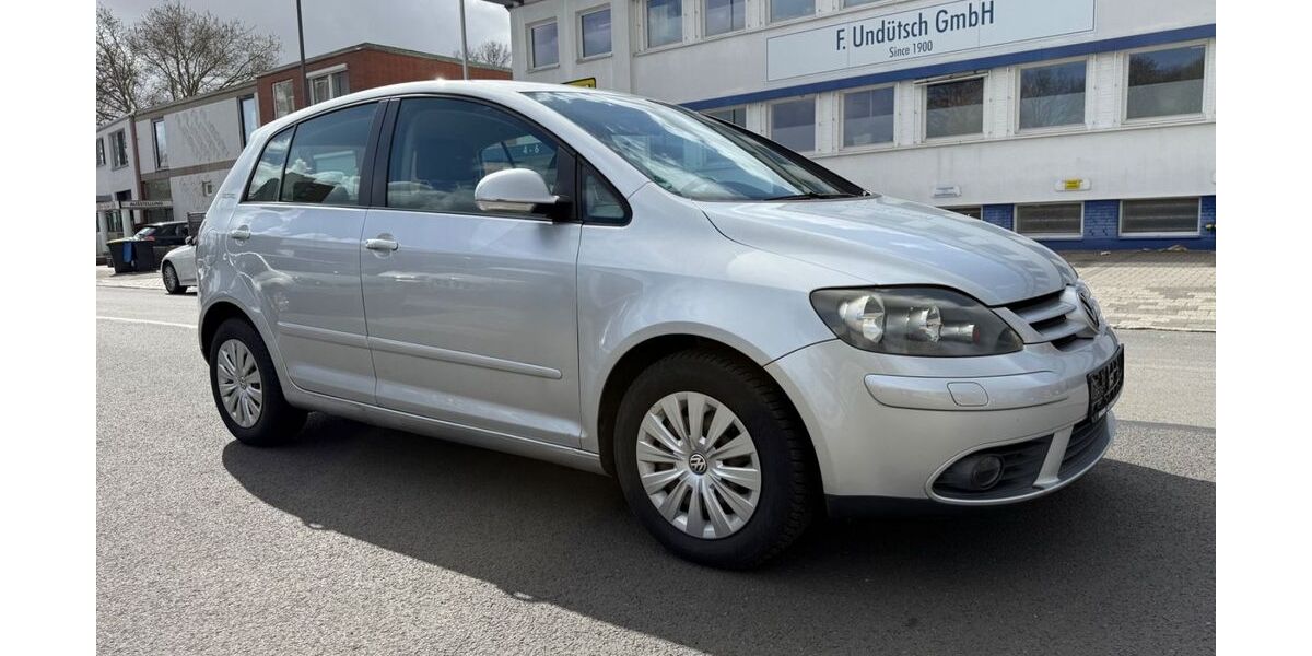 VW Golf 156.000 km 3.490 &euro; Bremen 28329