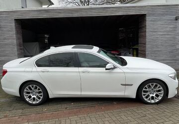 BMW 730 272.000 km 12.999 &euro; Bremen 28717