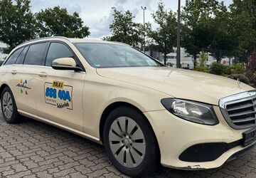 Mercedes-Benz E 200 572.264 km 8.900 &euro; Bremen 28197