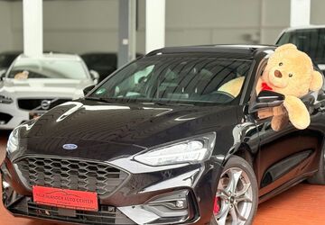 Ford Focus 65.000 km 16.999 &euro; Bremen 28199