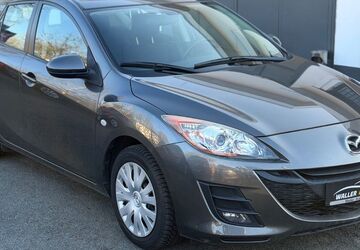 Mazda 3 130.000 km 5.990 &euro; Bremen 28219